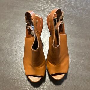 Jessica Simpson heeled peep toe mules, size 7
